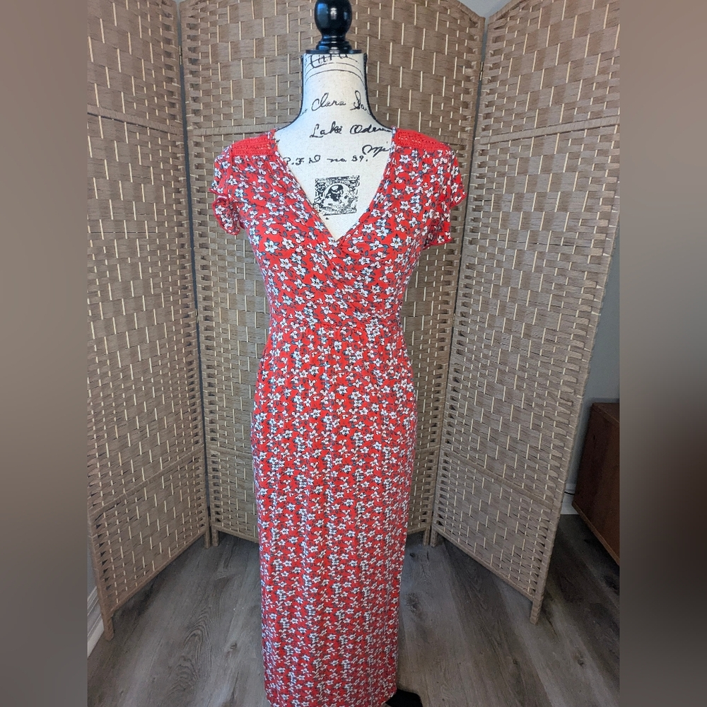Woman's maxi dress